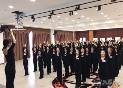 靜怡學堂翻譯服務 專業、精準、高效的語言橋梁